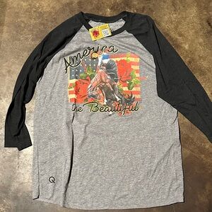 Gray and Black Graphic Raglan Shirt
